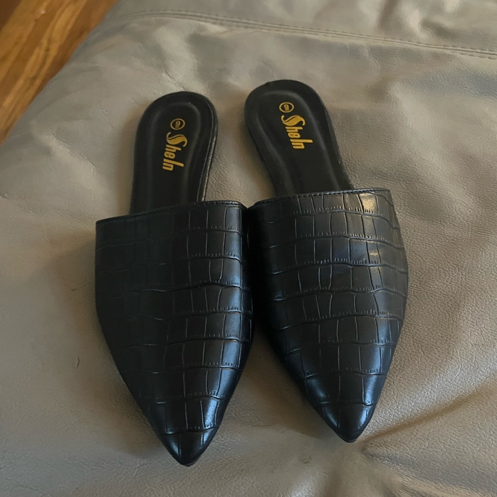 Black mule slides from SHEIN